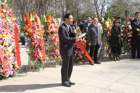 院校王云峰副书记代表北京市各医药卫生院校发表讲话