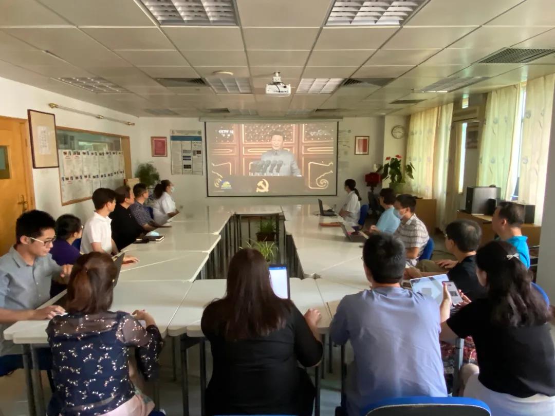 10c3aee9357d4a8585dbd39dd8233968.jpg 070212.jpg