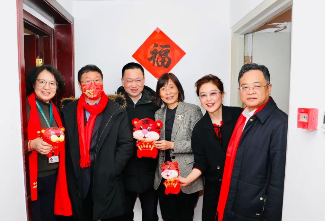 48cbf27bbc7143f68bab654756621fbd.png 48cbf27bbc7143f68bab654756621fbd.png