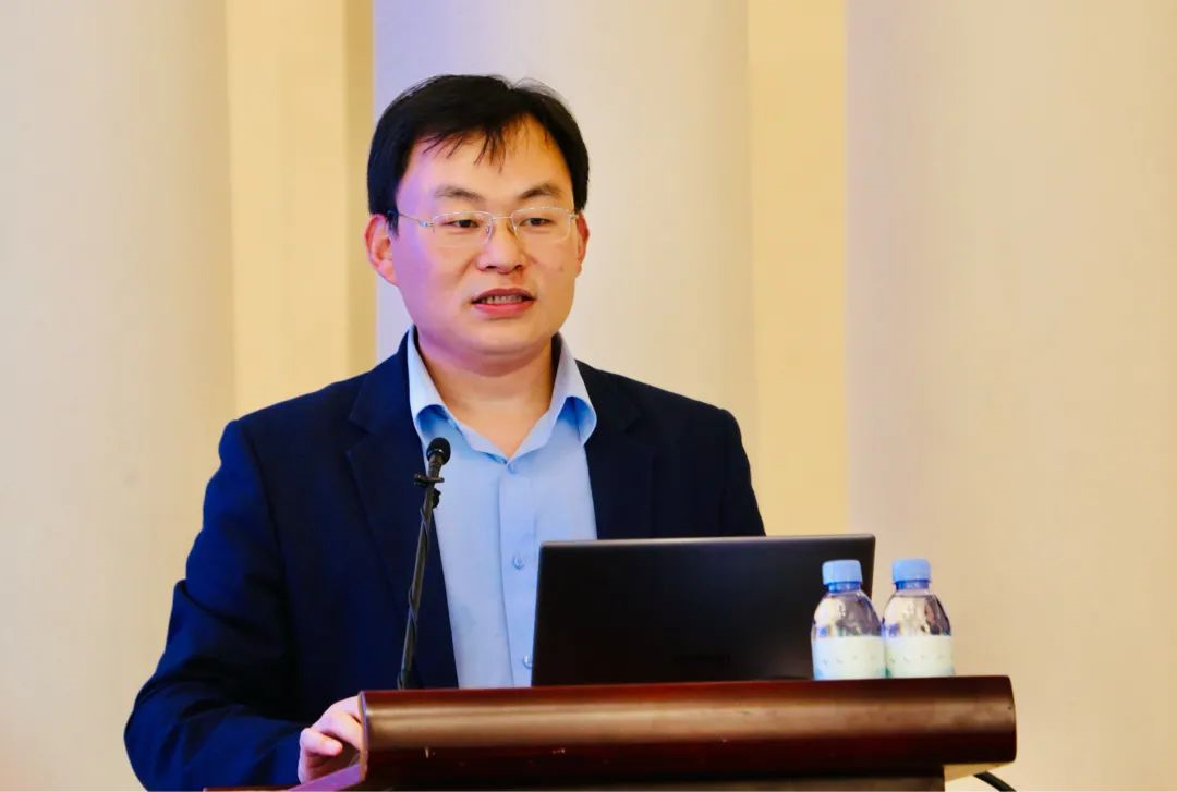 e8aad7d80bc44186ab2550abd0d846a2.png e8aad7d80bc44186ab2550abd0d846a2.png