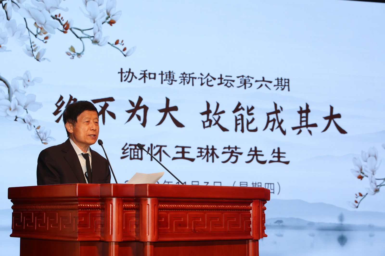 0D8A4744.jpg 0D8A4744.jpg