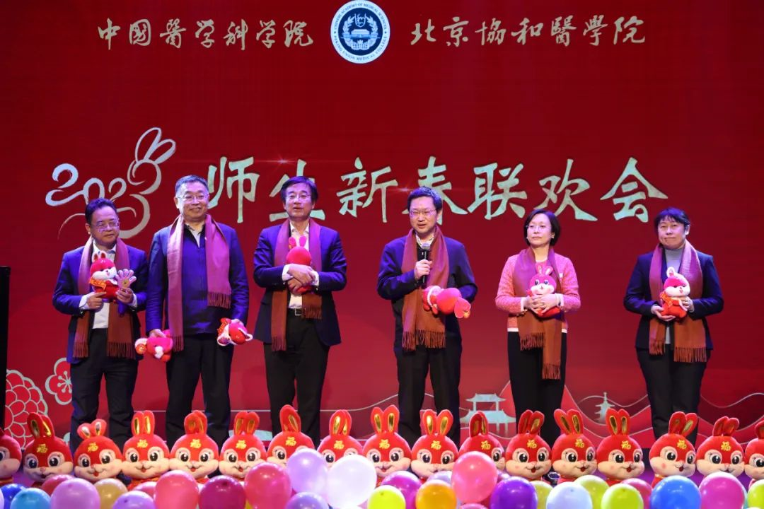 645873ad67e04456a0551ecbcb9d86e7.png 645873ad67e04456a0551ecbcb9d86e7.png