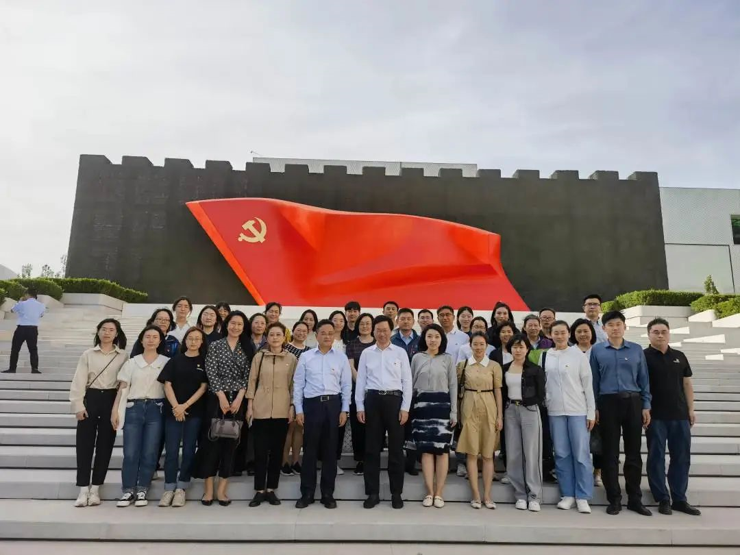 051a28f2ebb64186a7fbe01d3996203e.png 051a28f2ebb64186a7fbe01d3996203e.png