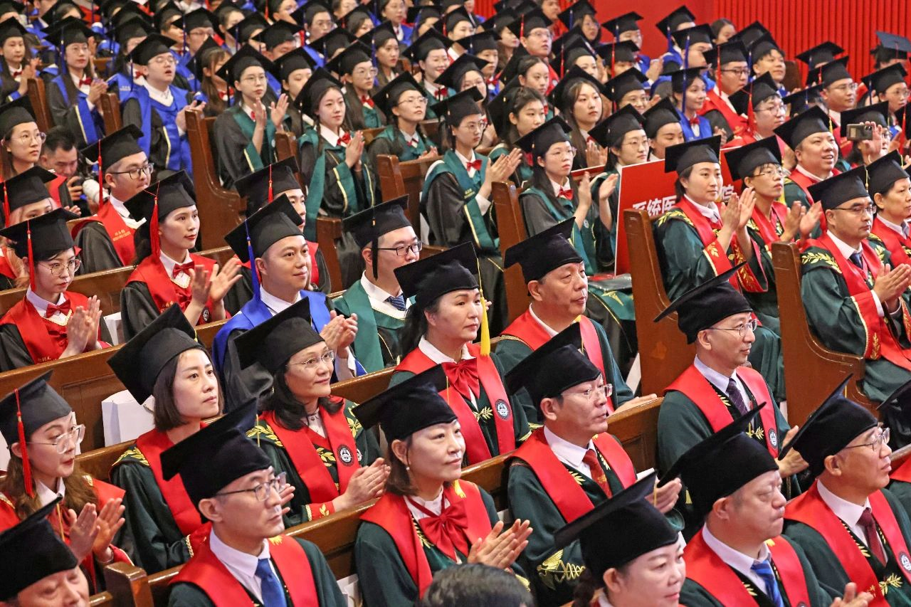 e1906f45788245f2bcd83e3e7c0a872c.png e1906f45788245f2bcd83e3e7c0a872c.png